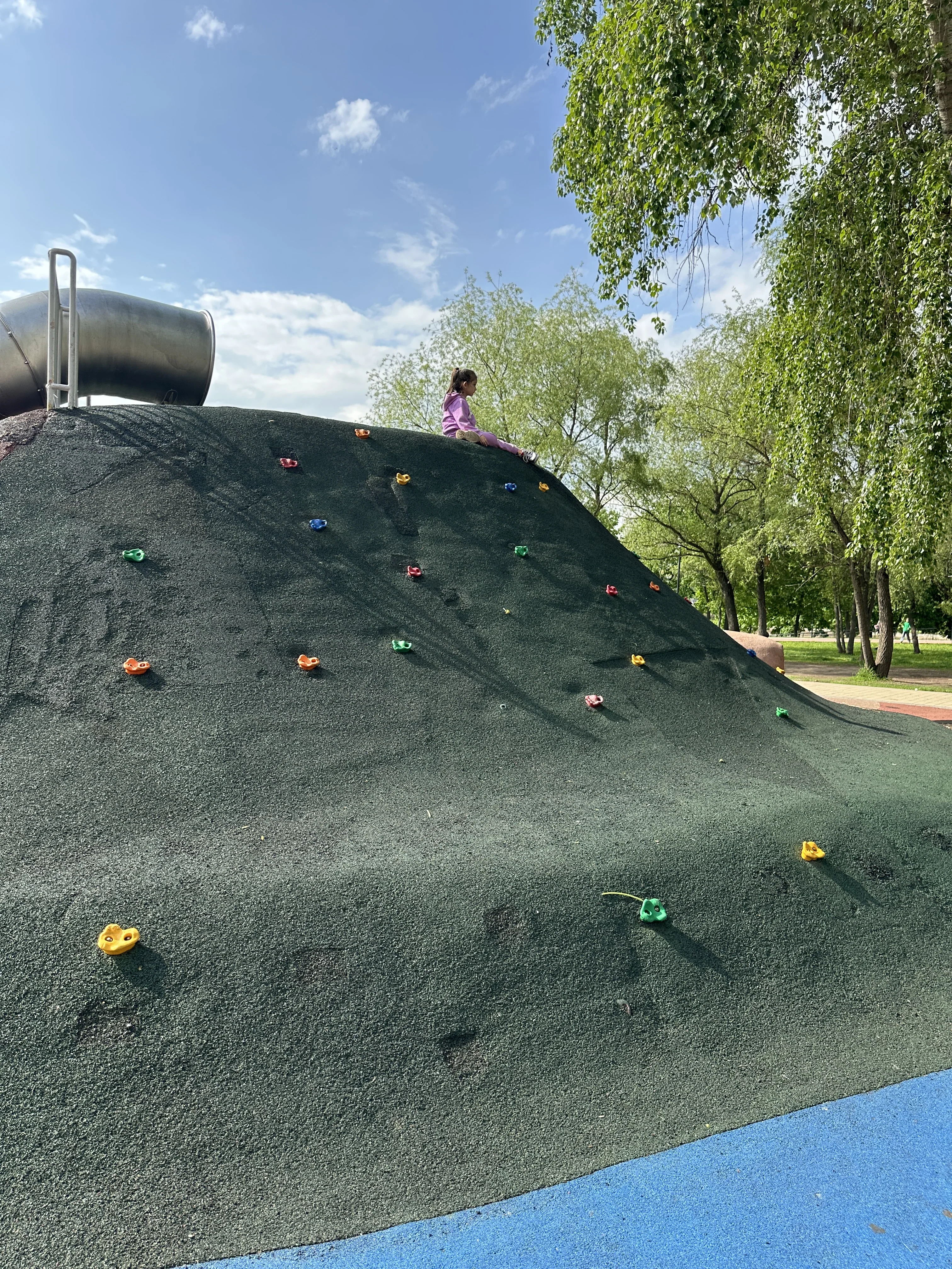 Фото Площадка в Гольяновском парке - развлечение в Москве | Досугатор